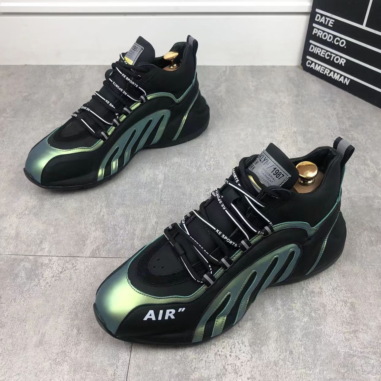 Cross-border foreign trade, spring new fashion trend, sports casual soft soling, soft surface, Korean version, versatile Forrest Gump shoes, dad shoes