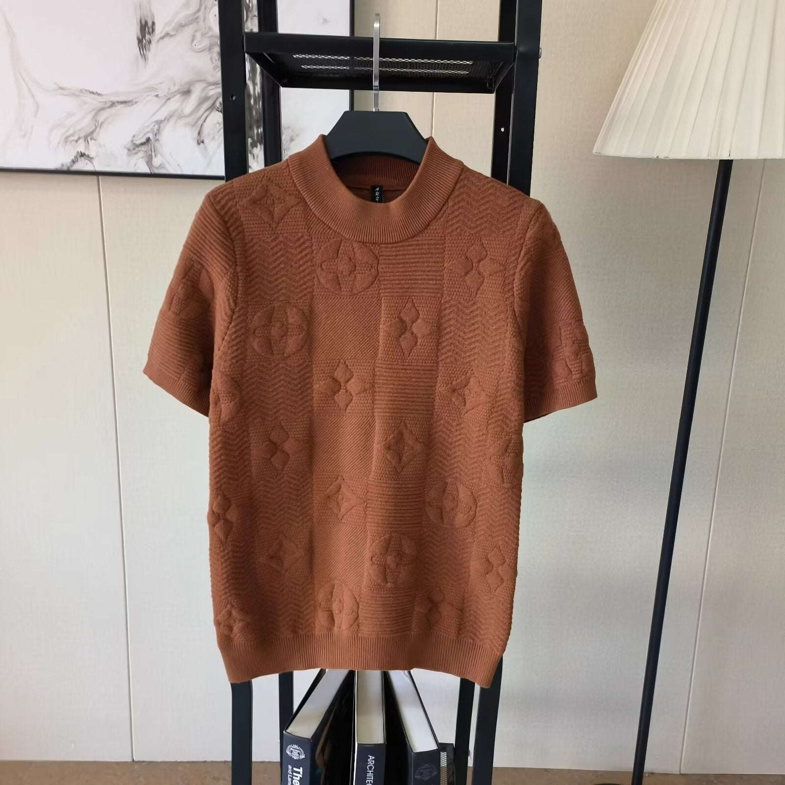 Brown Short-Sleeved Sweater Jacquard Knit