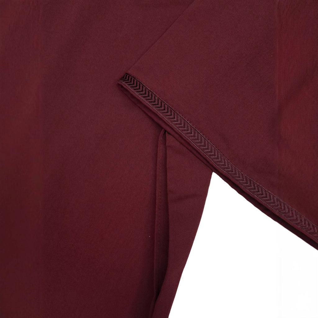 Elegant Moroccan Robe, Subtly Embroidered