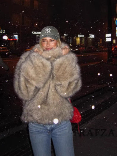 Women's Relaxed Faux Fur Jacket
