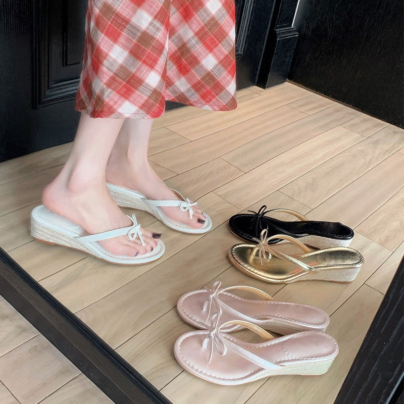 Bow Wedge Flip-Flops