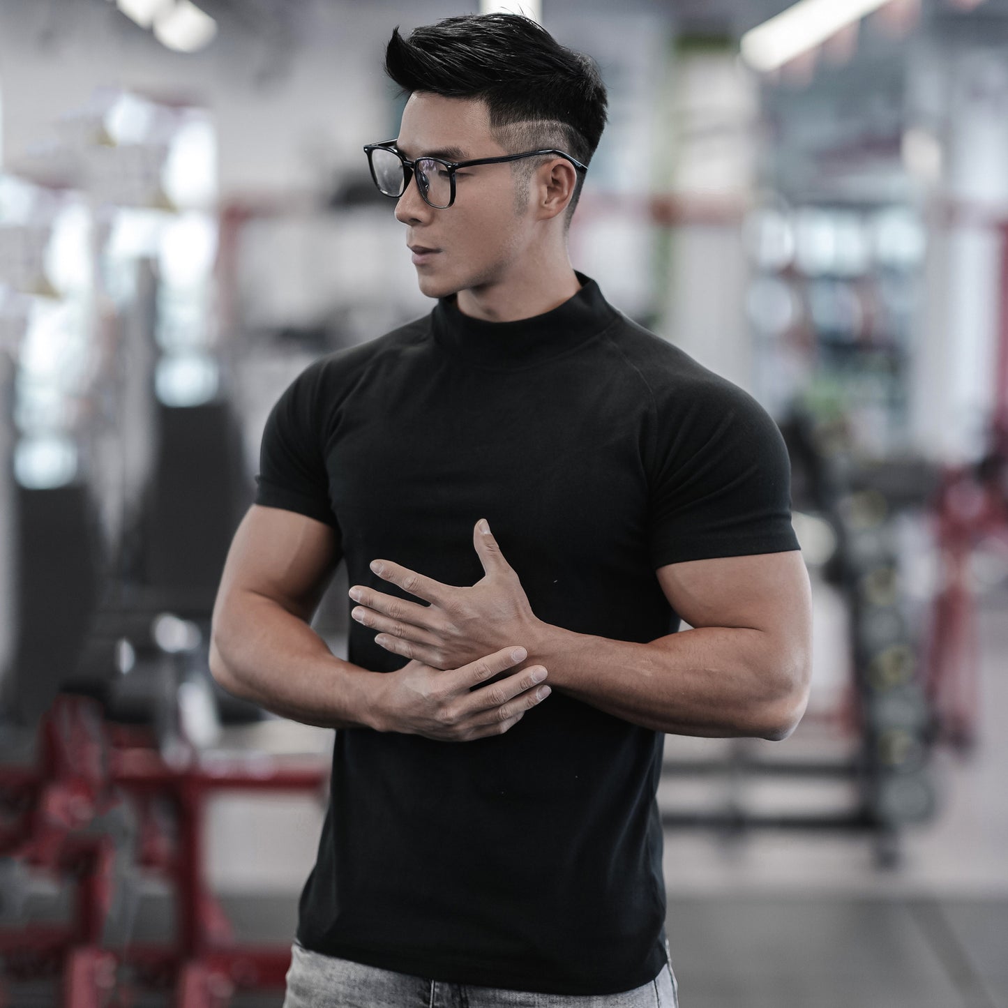Men's Slim-Fit Performance T-Shirt