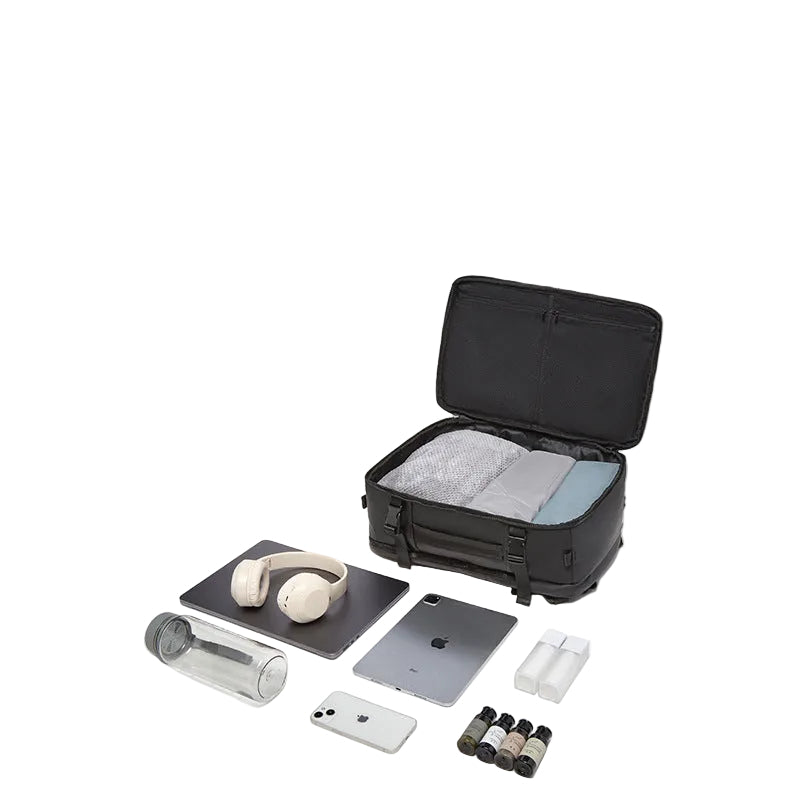 Nomad Expandable Tech-Pack