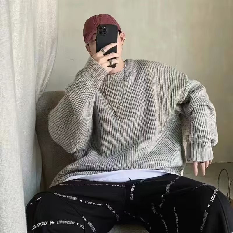 Men's Retro Round-Neck Sweater