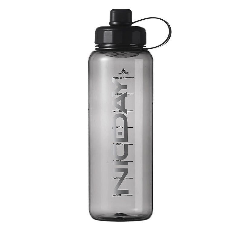 1.35L–2L Large-Capacity Sports Water Bottle