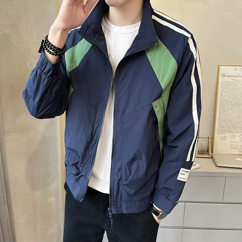 Men’s Paneled Athletic Windbreaker
