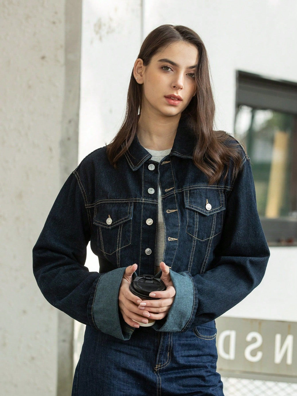 Women's Rolled-Cuff Denim Jacket