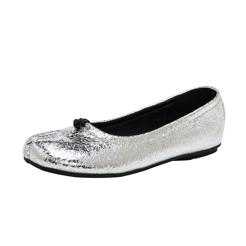 Split-Toe Leather Flats