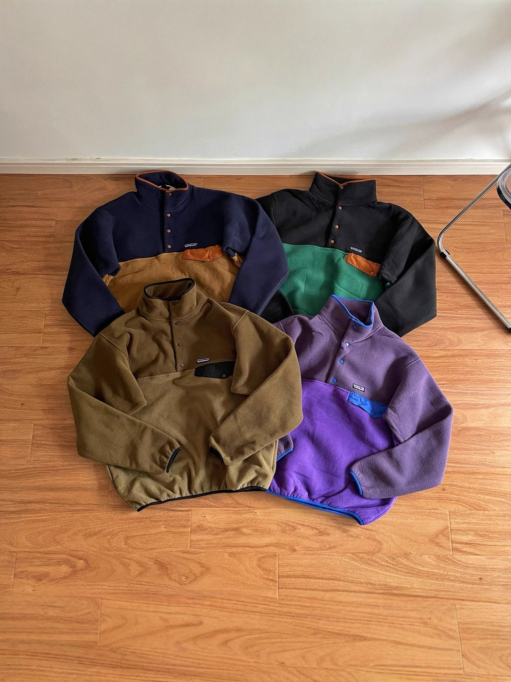 Retro Pullover Fleece