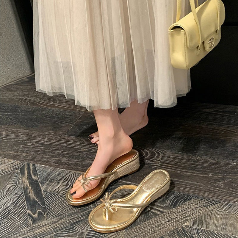 Bow Wedge Flip-Flops