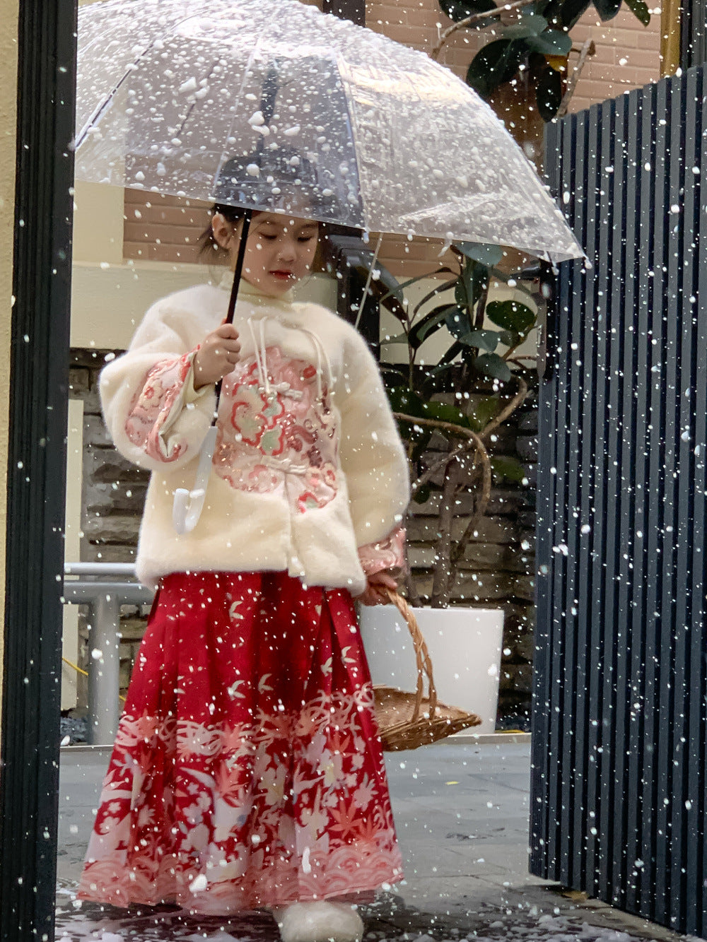 Girls' Faux-Fur Jacket & Mamian Skirt Set