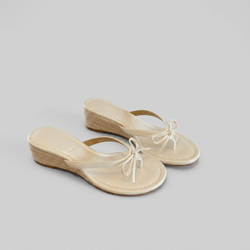 Bow Wedge Flip-Flops