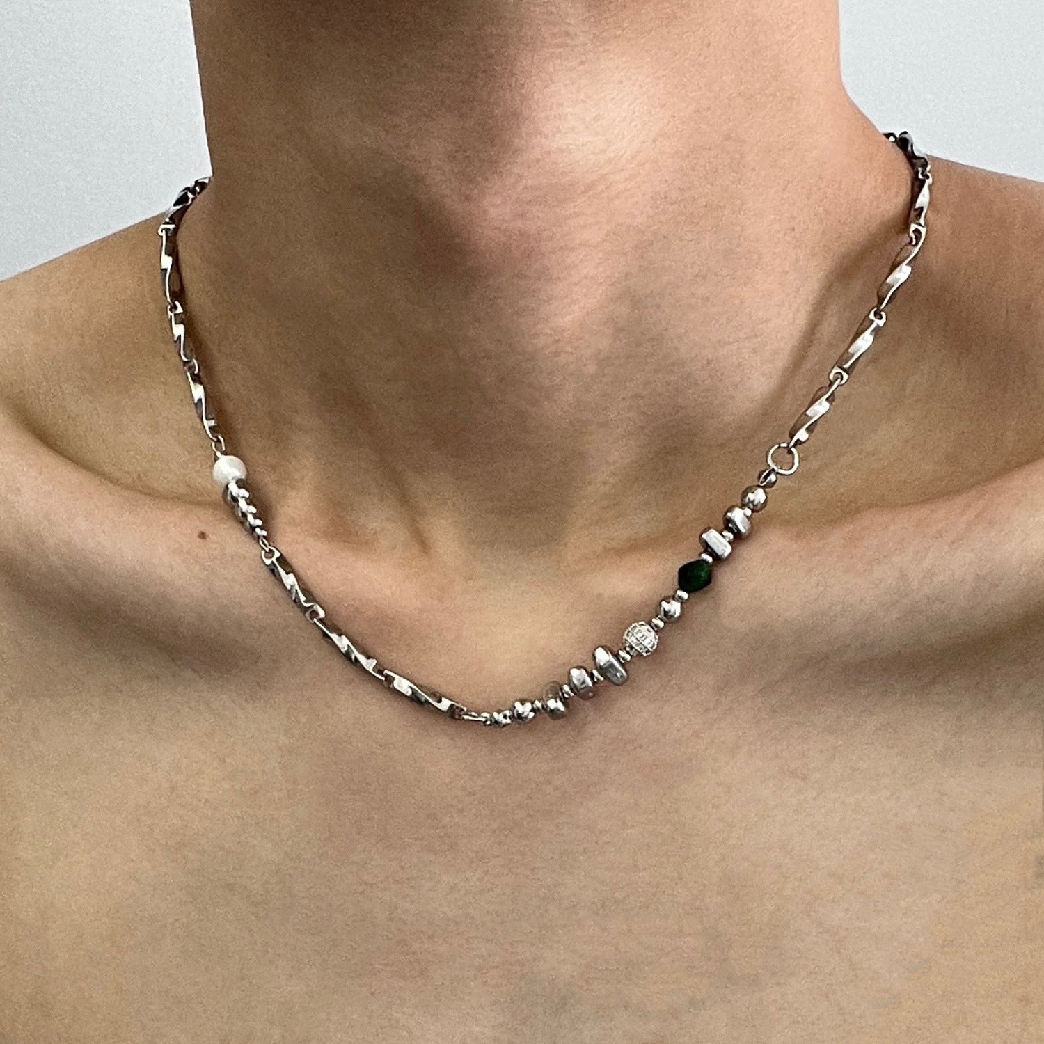 Splicing titanium steel necklace men's tide hip-hop niche high-end design sense handsome clavicle chain men's cold style accessories men