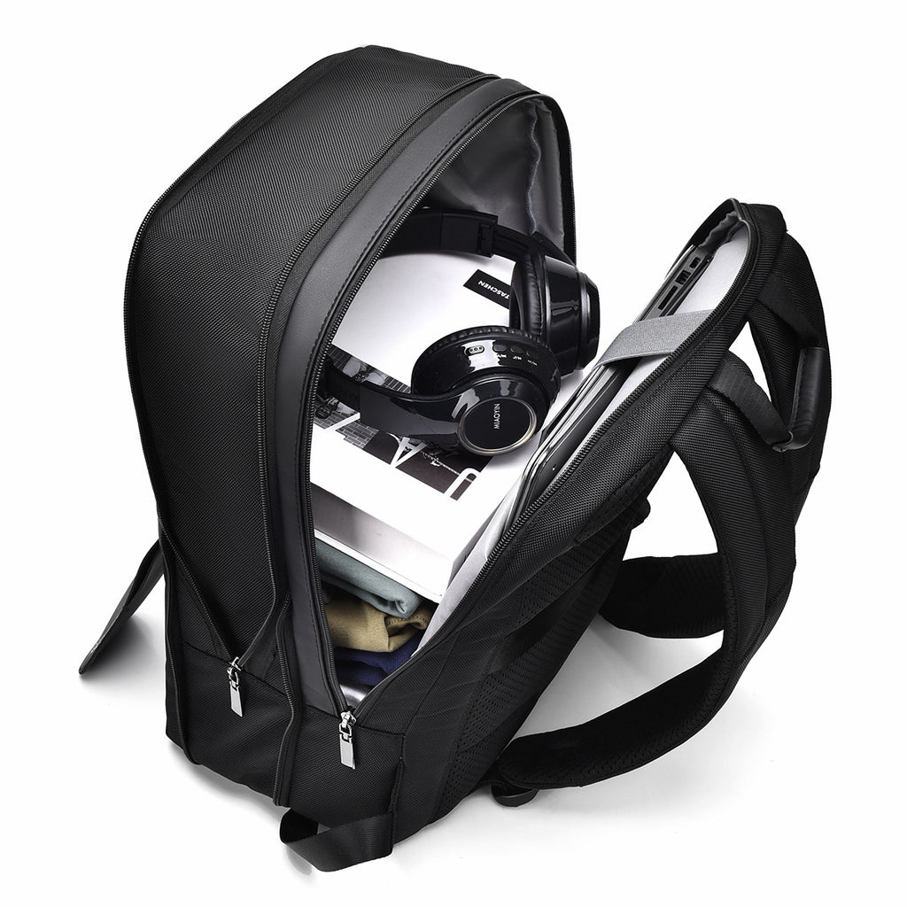 Pro Slim Expandable Tech Pack