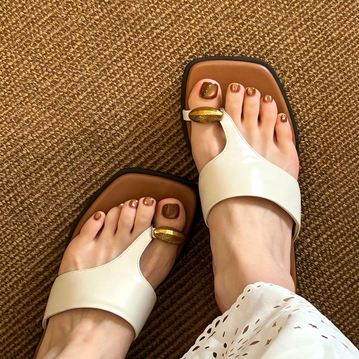 Metal-Buckle Platform Slides