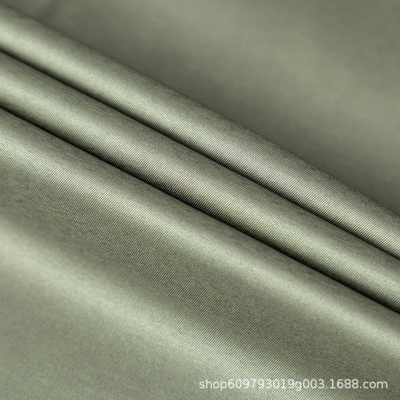 Men's Long-Sleeve Oxford Shirt