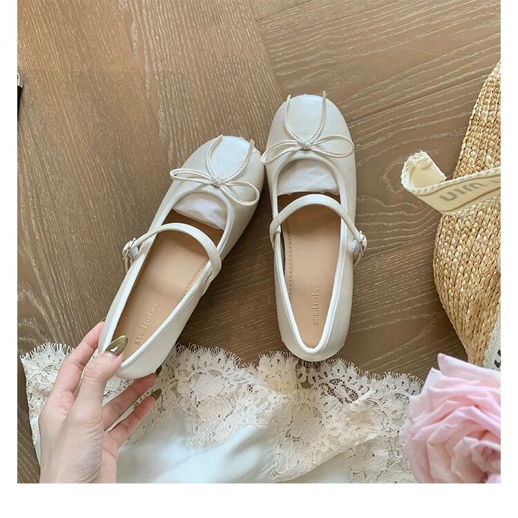 Bow Leather Mary Janes