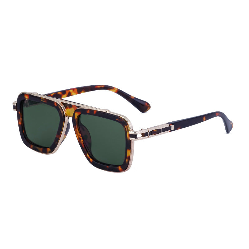 Vintage-inspired Square Frame Sunglasses