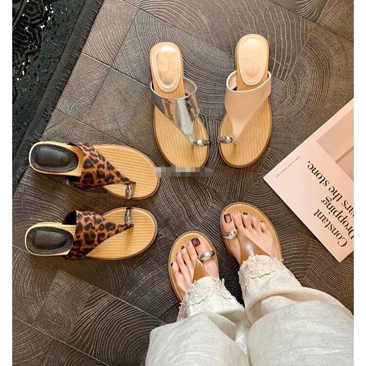 Leather Platform Flip-Flops