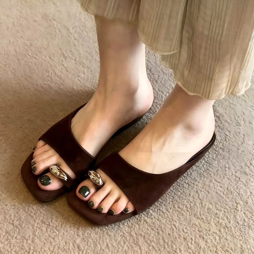 Square-Toe Leather Flip-Flops