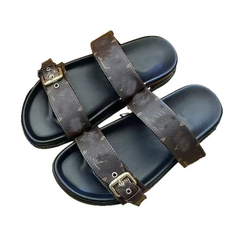 Buckle Platform Slides