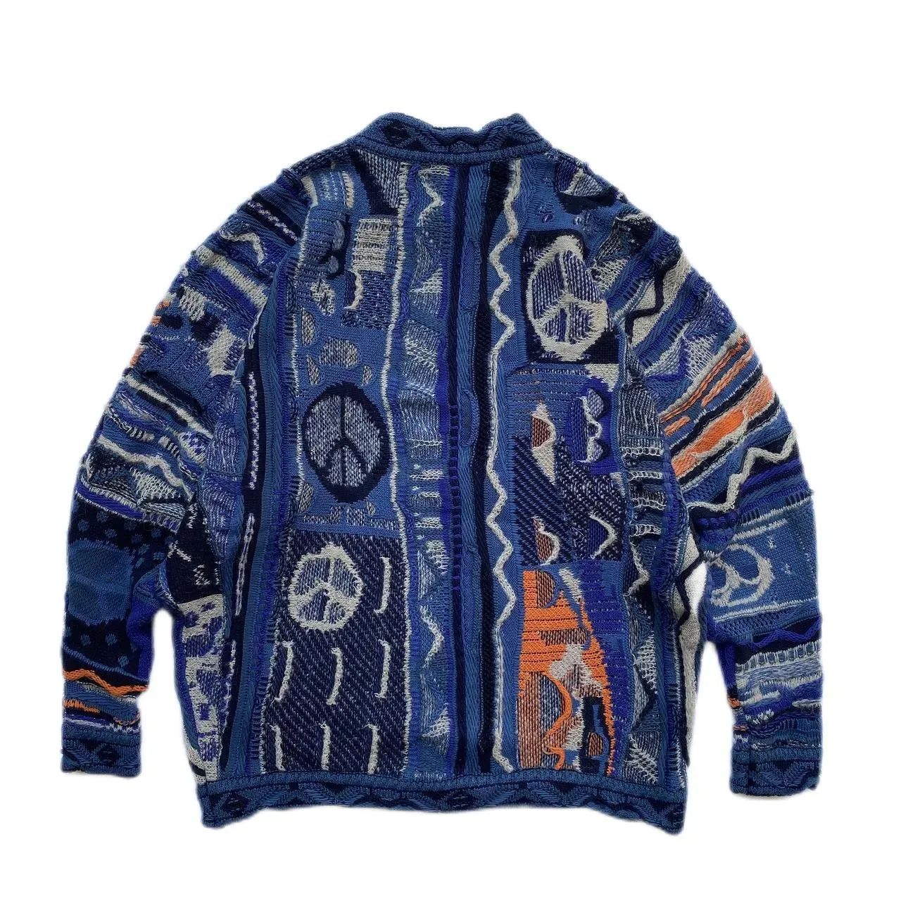 Artisanal 3D Textured Graphic Pullover