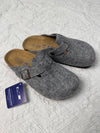 felt grey