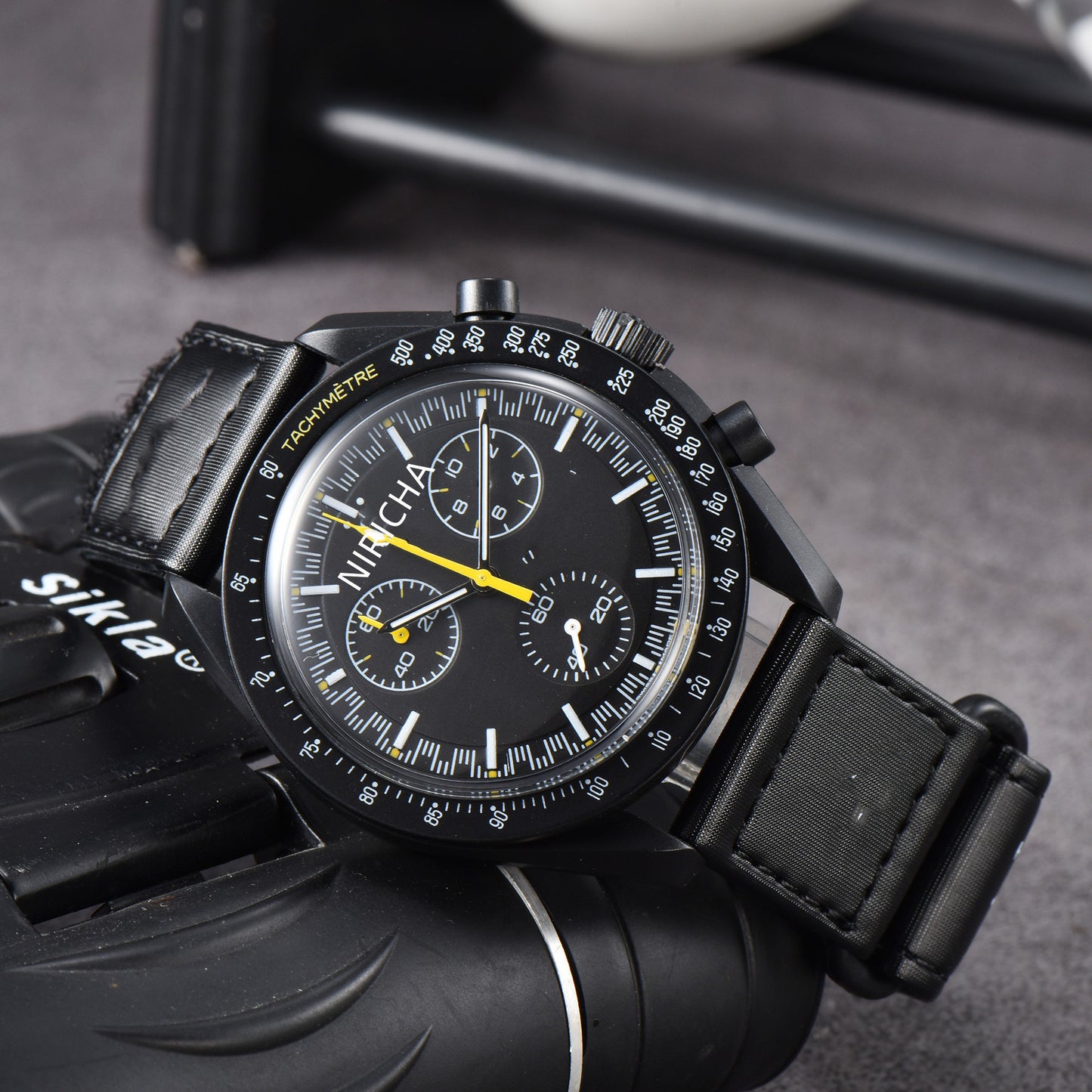 Men's Super Luminous Watch