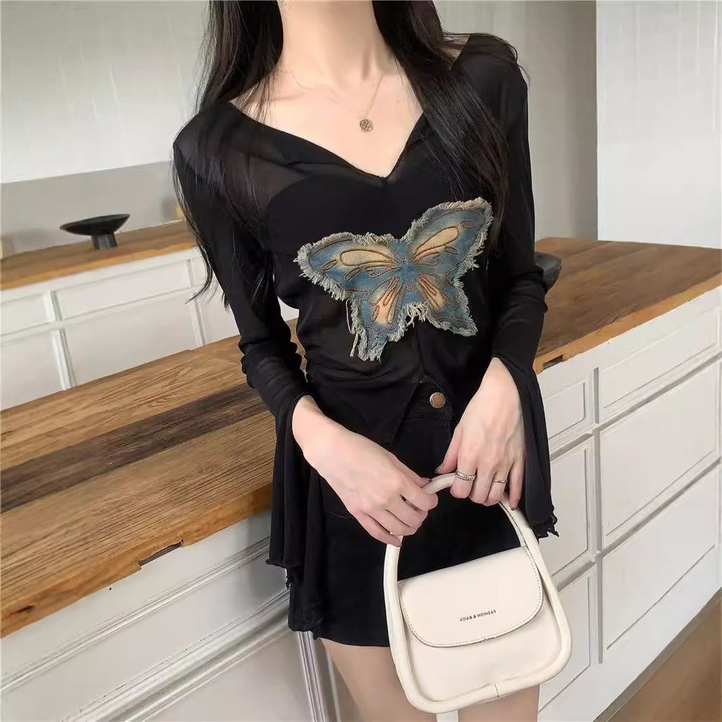 Butterfly Mesh Long Sleeve Blouse
