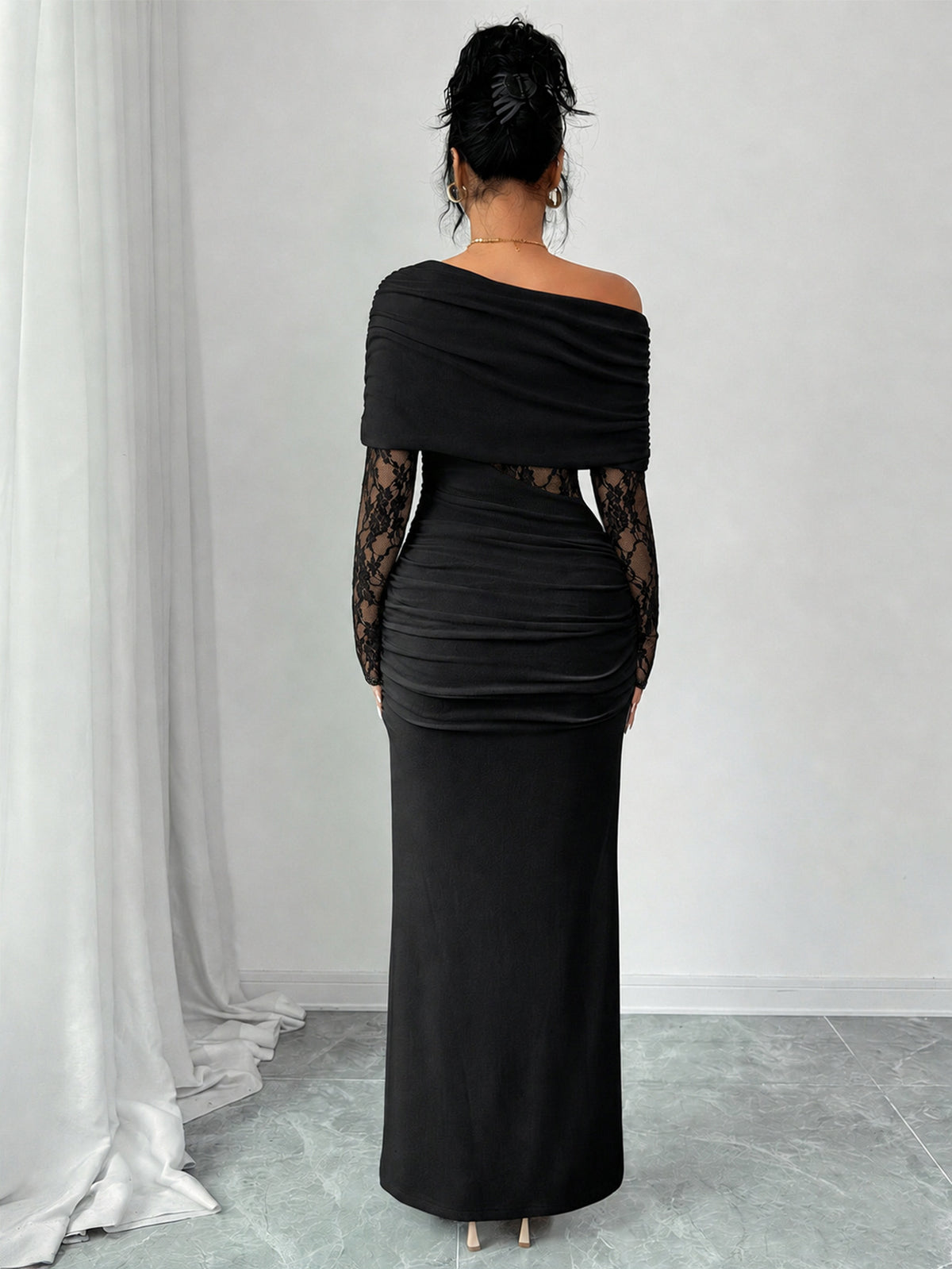 Off-Shoulder Lace Maxi Dress