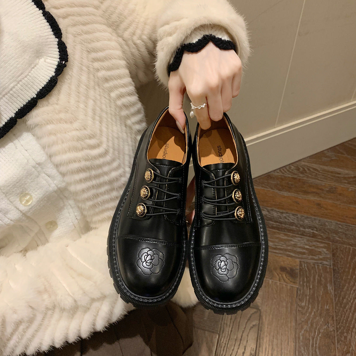 Embroidered Platform Loafers