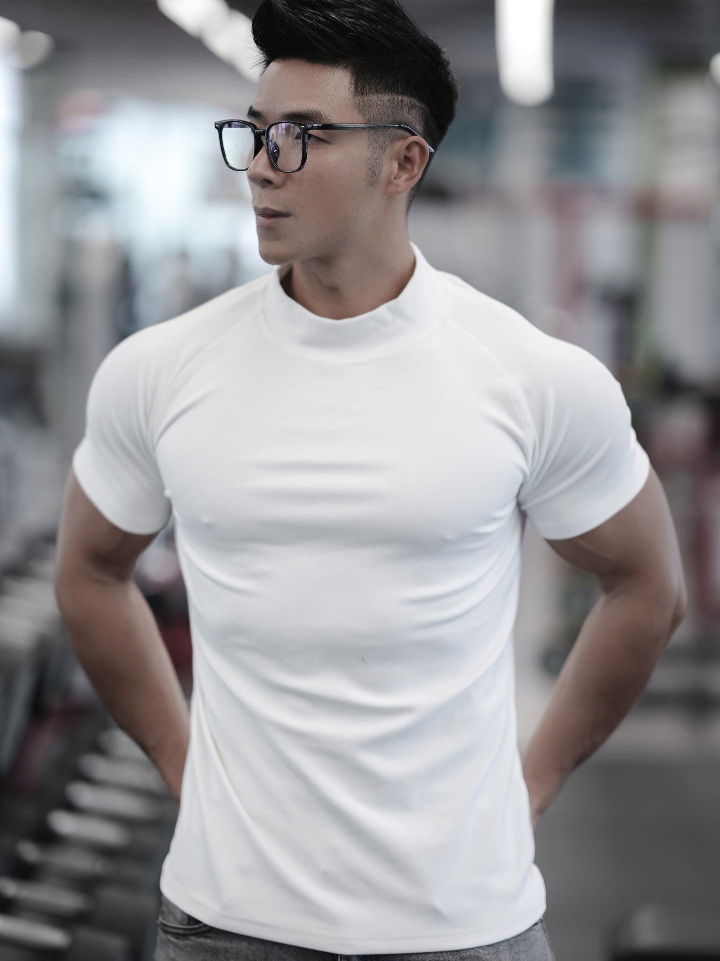Men's Slim-Fit Performance T-Shirt