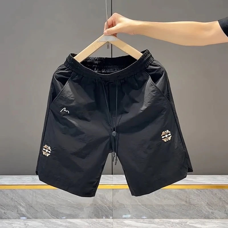 Minimalist Embroidered Men's Leisure Shorts