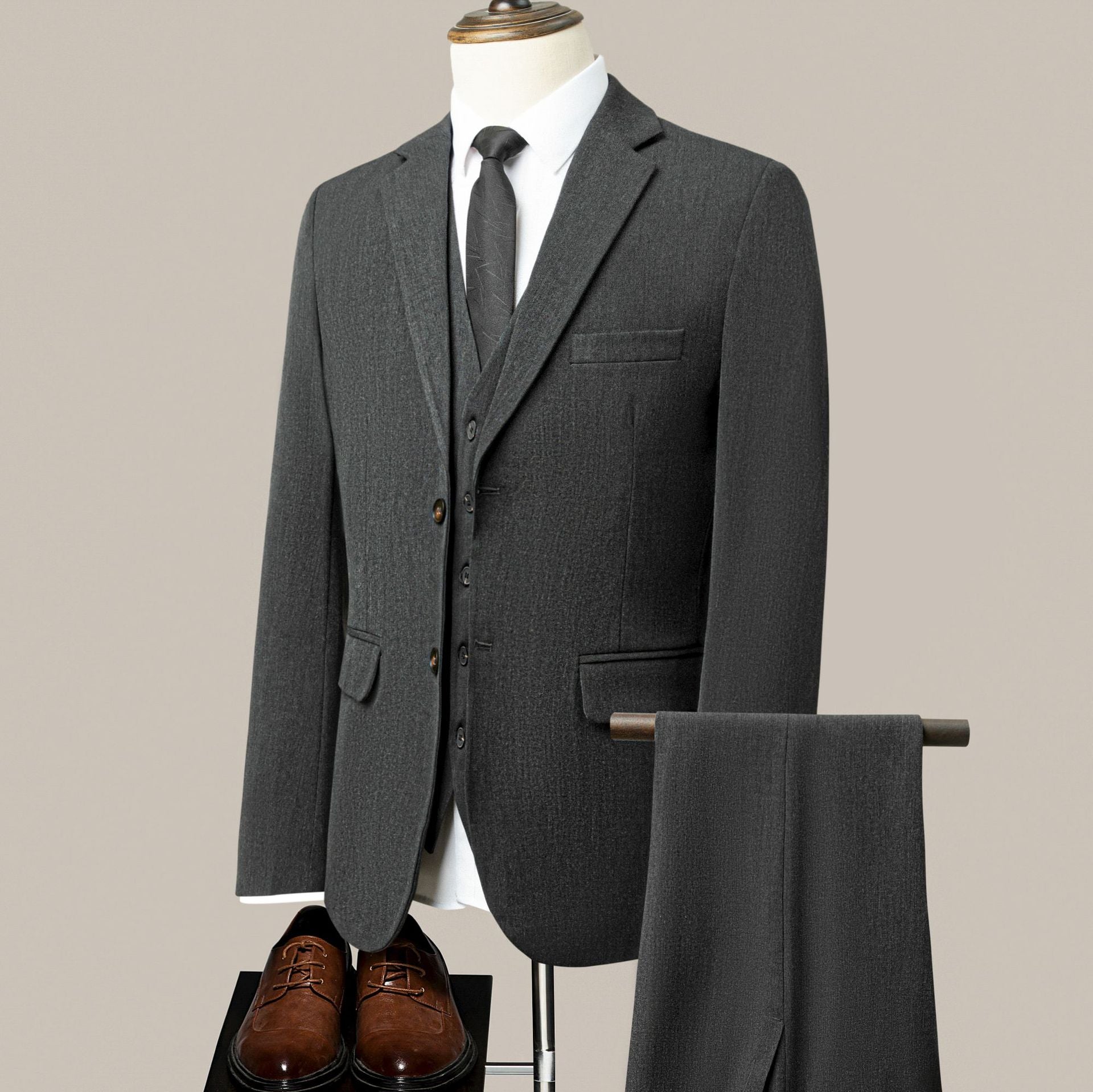 Modern Business-Fit Three-Piece Suit