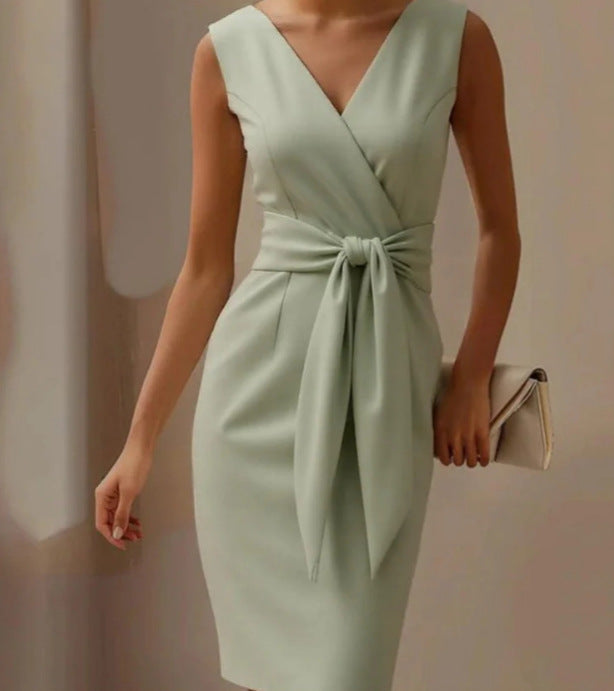 Elegant Waist Bow Midi Dress