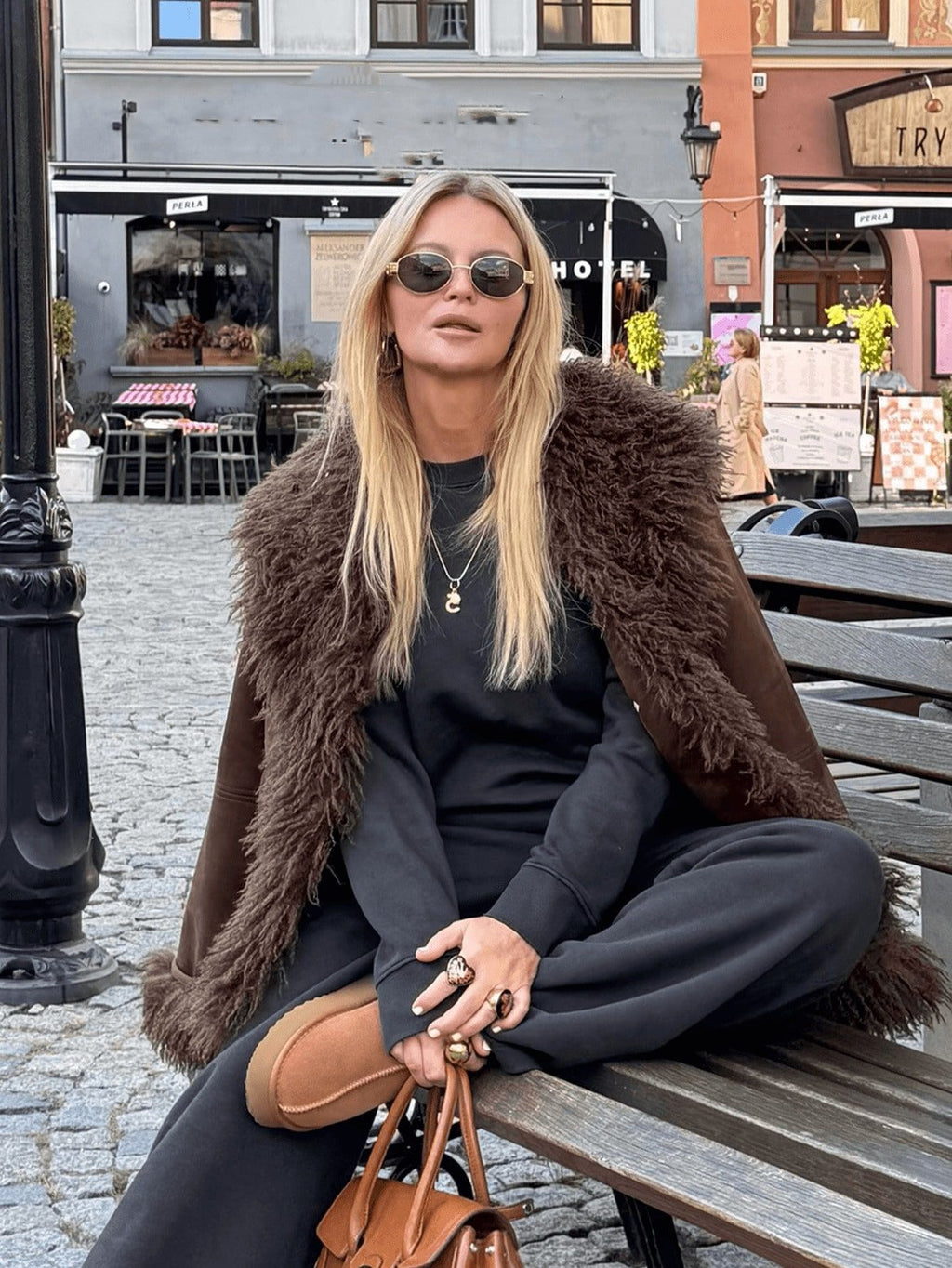 Women's Shaggy Faux Fur Jacket