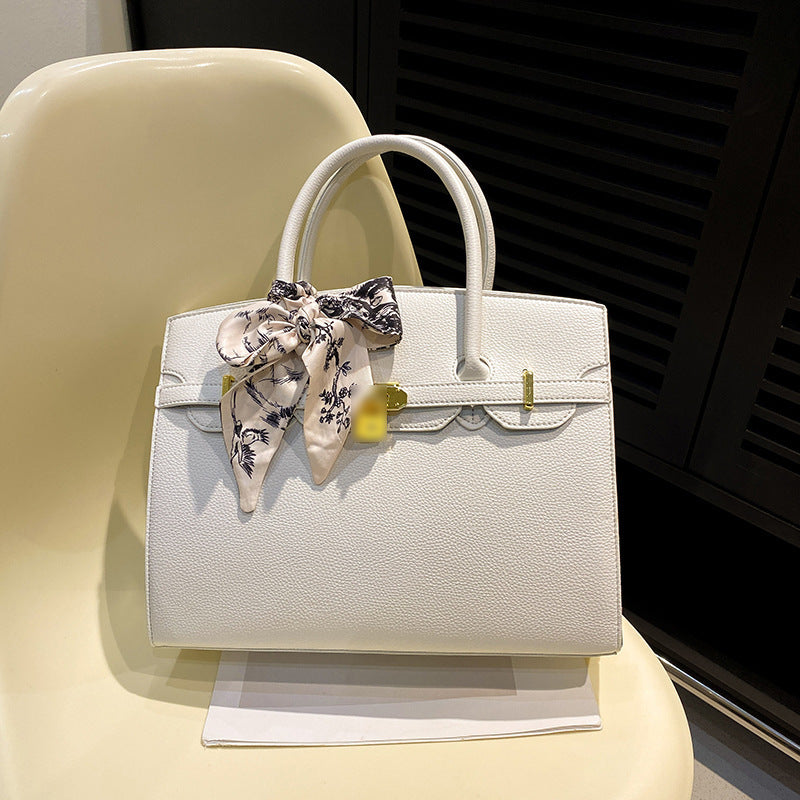 Large Kelly Shoulder Bag