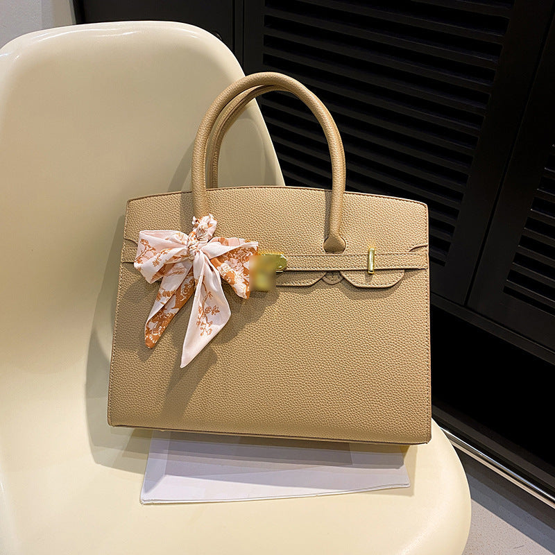 Large Kelly Shoulder Bag