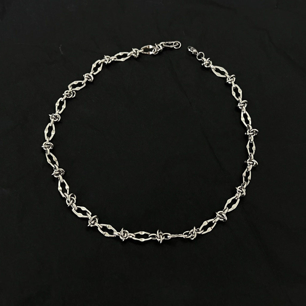 Barbed Knot Streetwear Chain