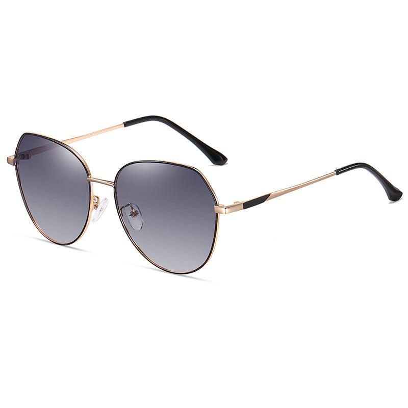 Trendy Women's Polarized Shades