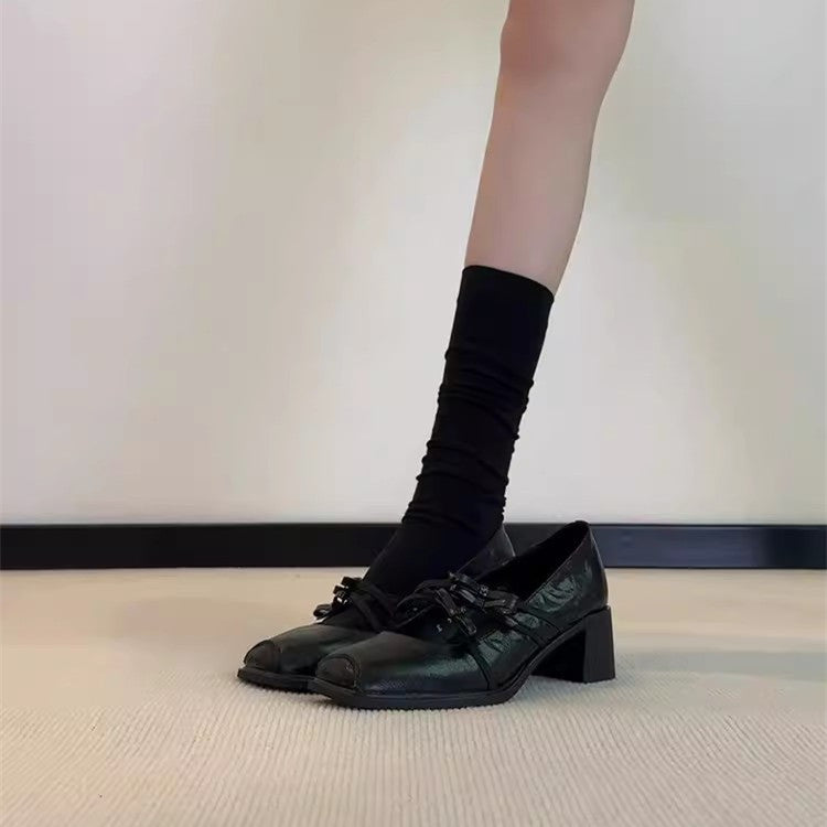 Square-Toe Bow Mary Jane Heels