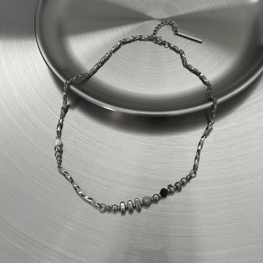 Splicing titanium steel necklace men's tide hip-hop niche high-end design sense handsome clavicle chain men's cold style accessories men