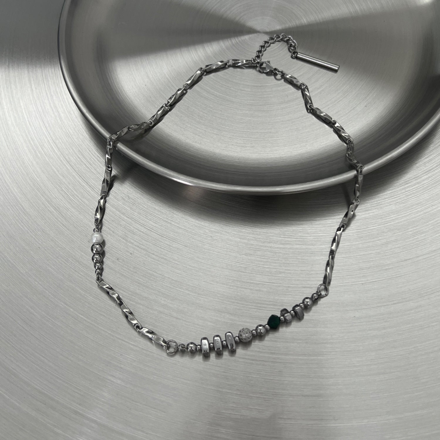 Splicing titanium steel necklace men's tide hip-hop niche high-end design sense handsome clavicle chain men's cold style accessories men
