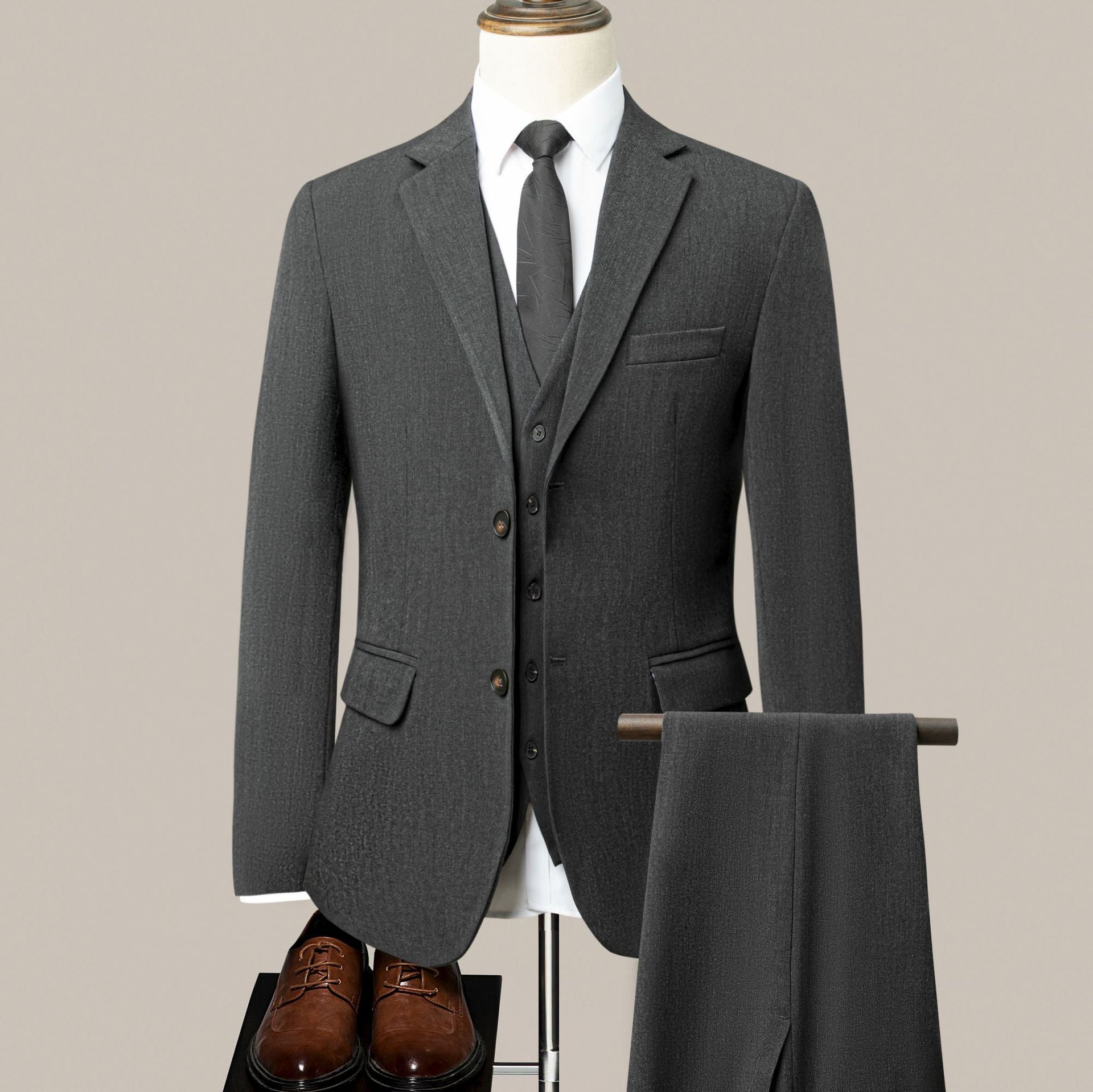 Modern Business-Fit Three-Piece Suit
