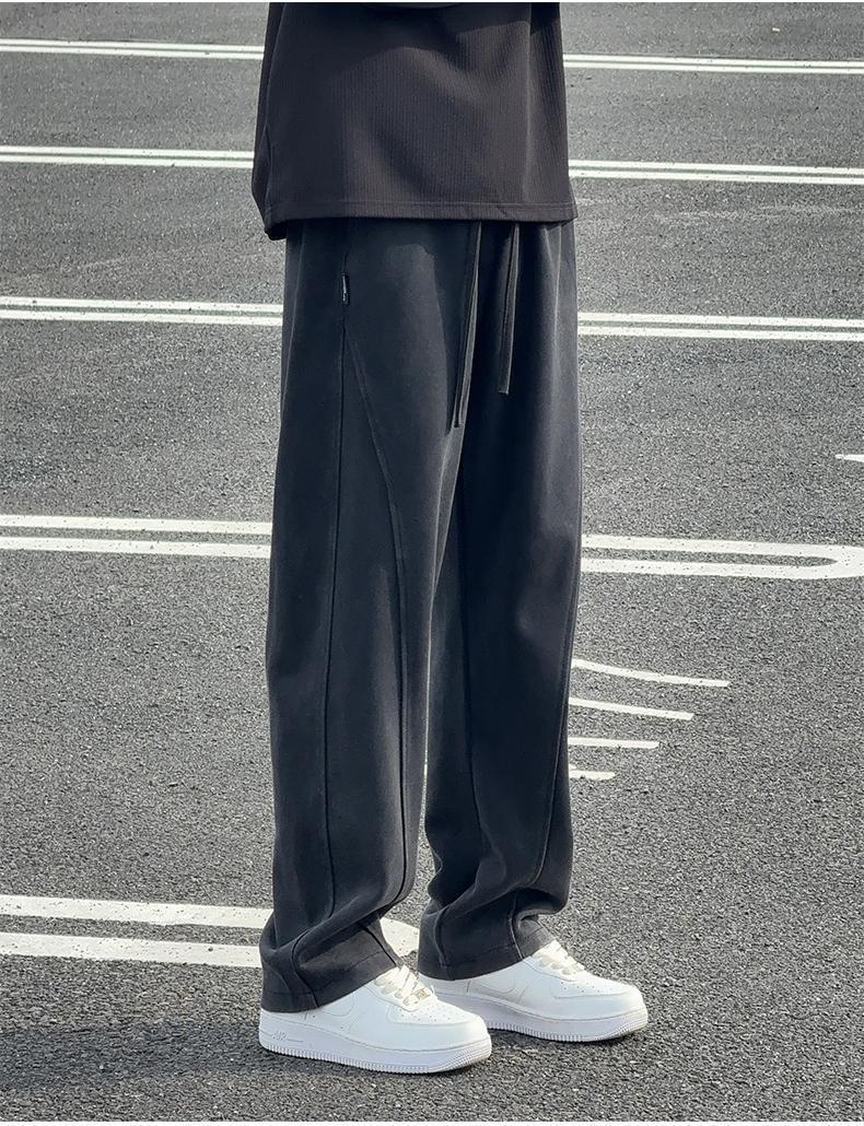Advanced Looser-Fit Casual Trousers