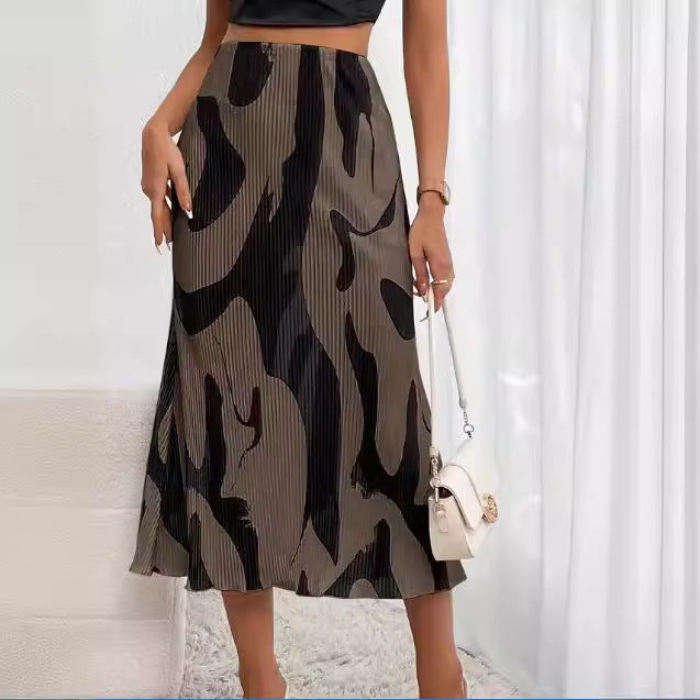 Abstract Print Pleated Midi Skirt