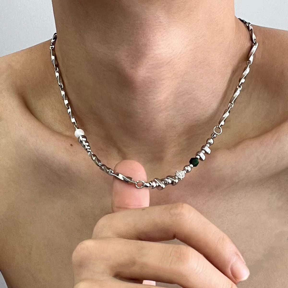 Splicing titanium steel necklace men's tide hip-hop niche high-end design sense handsome clavicle chain men's cold style accessories men