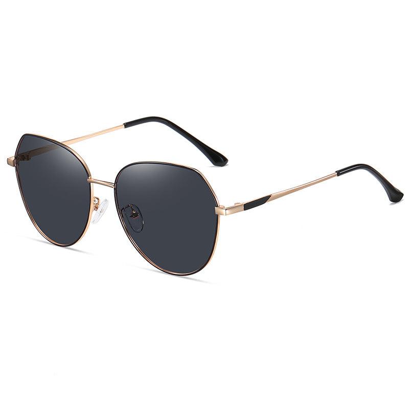 Trendy Women's Polarized Shades