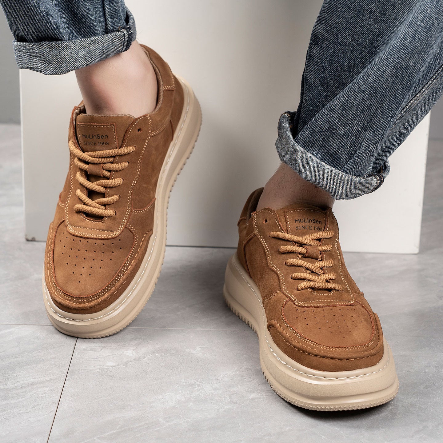 Men’s Urban Suede Plate Shoes
