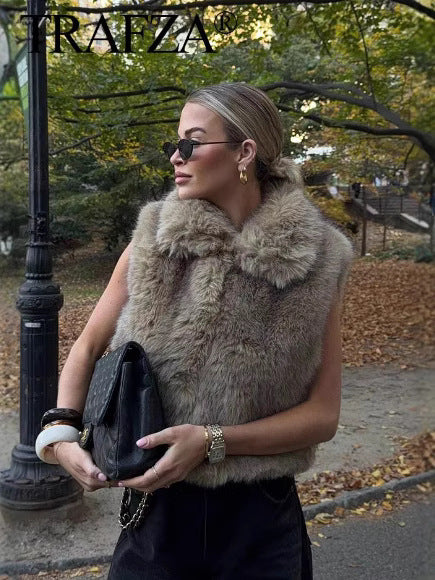 Women's Faux Fur Lapel Vest
